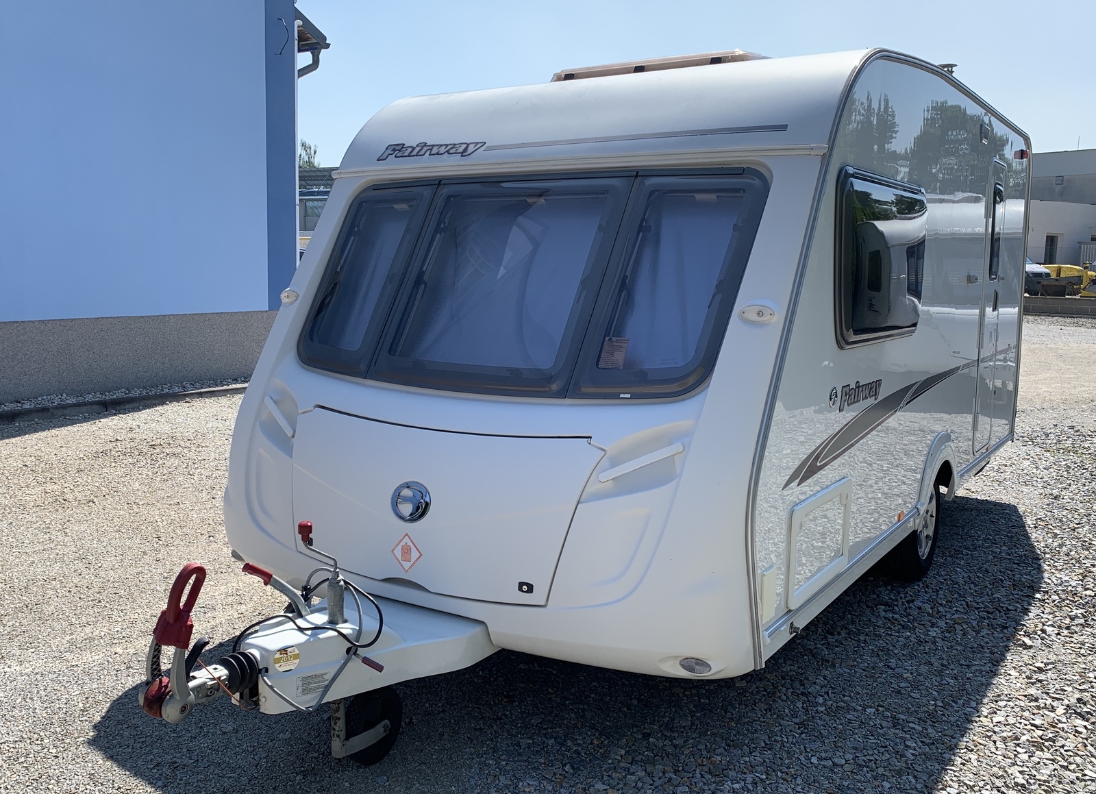 Swift FairWay 460 (2008) pro 2 až 3 osoby